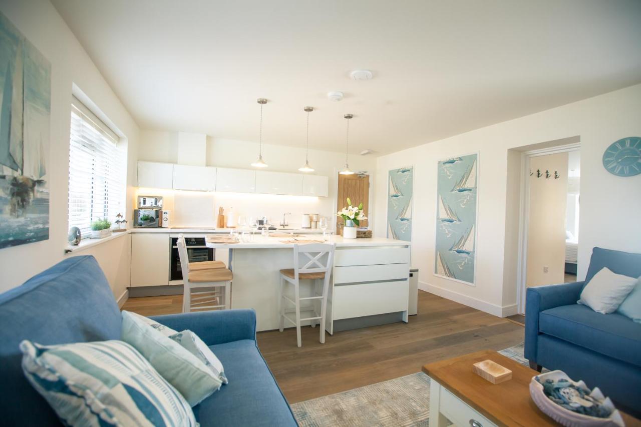 The Beach Escapes Hythe  Exterior photo